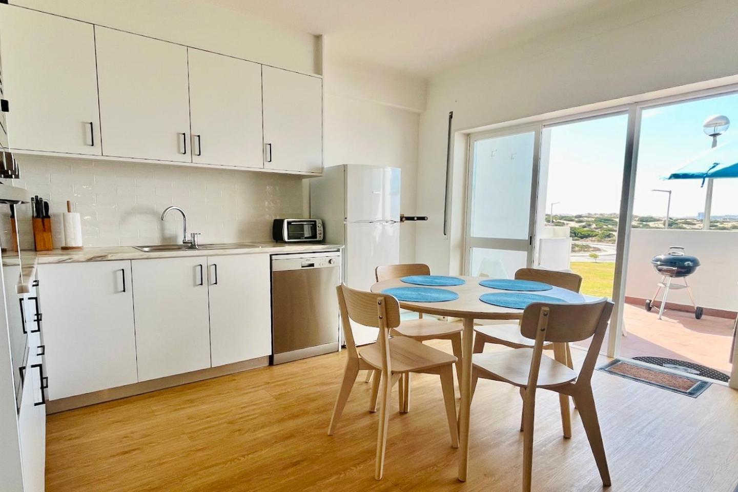 Apartamento Luciana - Beachside, Balcony, Sunset View 페렐 외부 사진